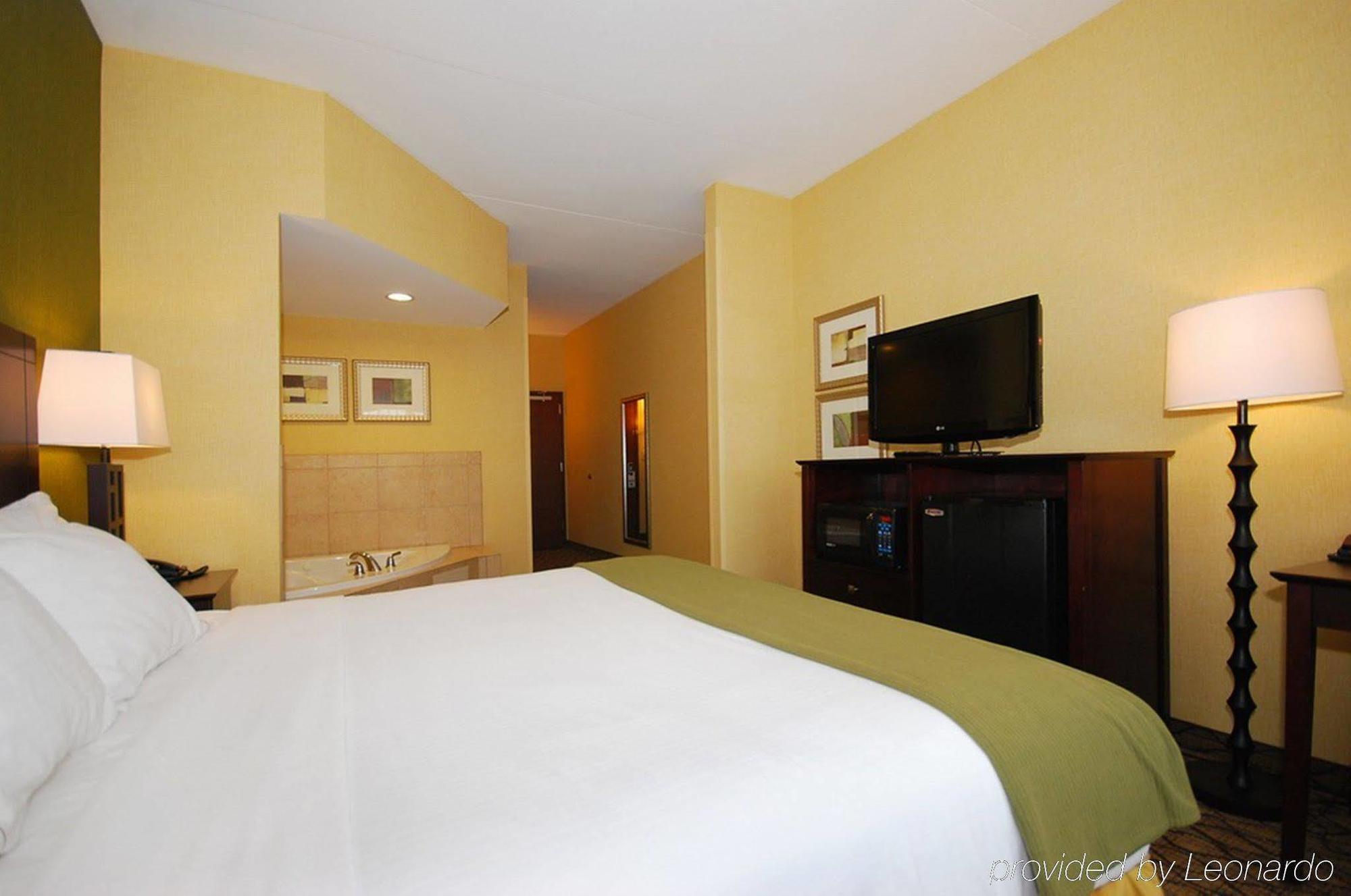 Holiday Inn Express And Suites Kittanning, An Ihg Hotel Luaran gambar