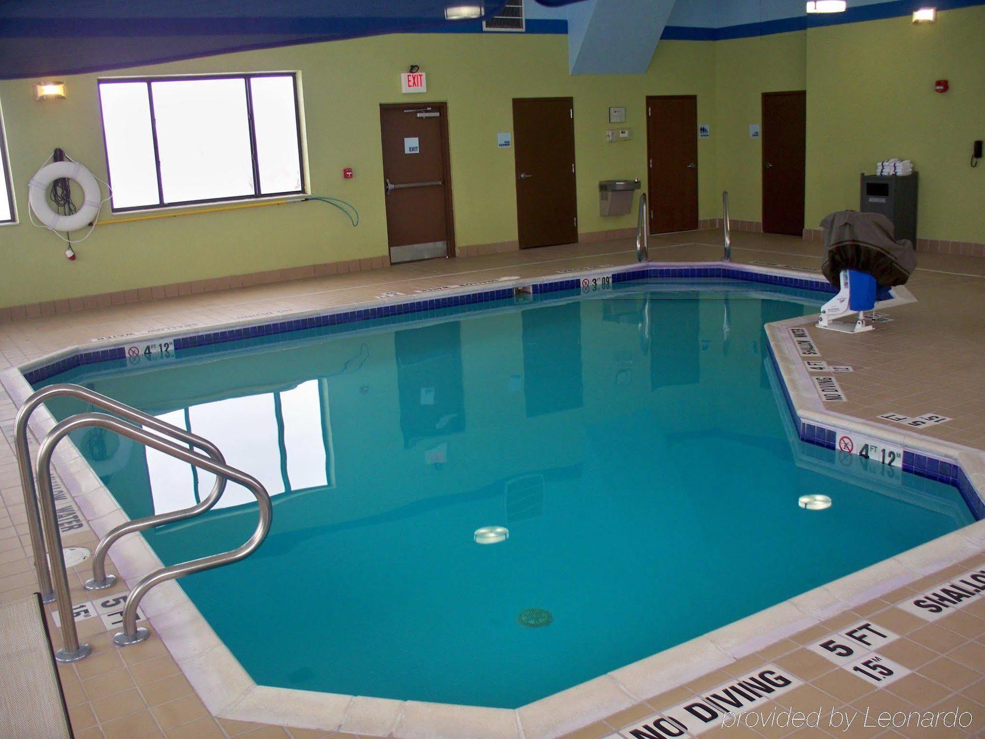 Holiday Inn Express And Suites Kittanning, An Ihg Hotel Luaran gambar