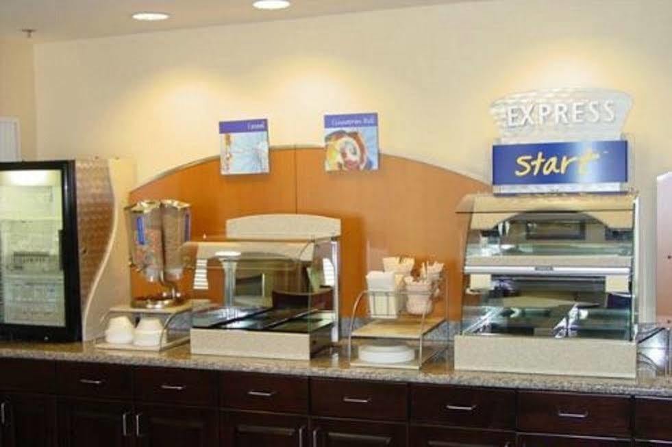 Holiday Inn Express And Suites Kittanning, An Ihg Hotel Luaran gambar