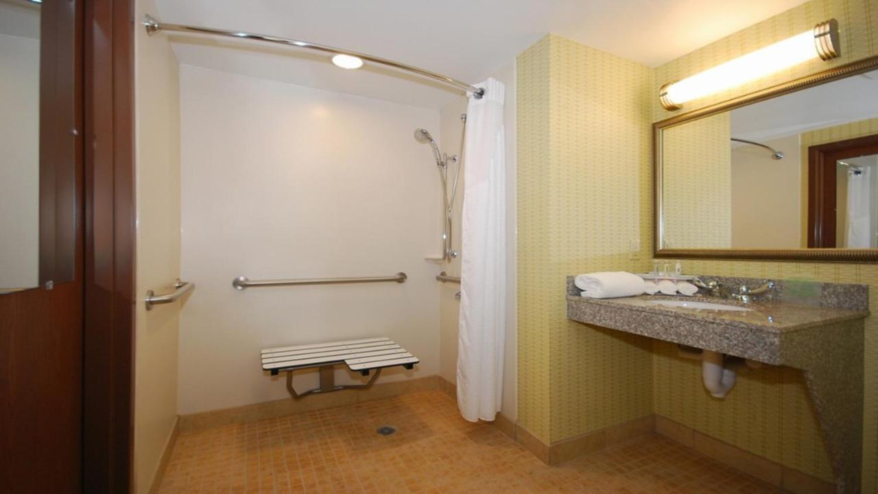 Holiday Inn Express And Suites Kittanning, An Ihg Hotel Luaran gambar